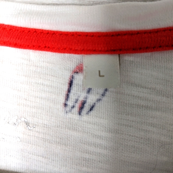 Boden Shoe Print T-shirt Size Large - Picture 4 of 8